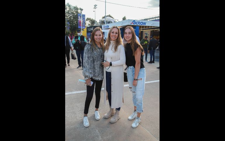 Michelle Figueroa, Claudina Ramírez y Nicole Figueroa. GENTE BIEN JALISCO/TONY MARTÍNEZ
