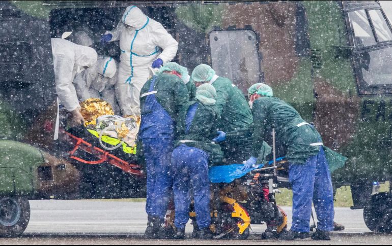 La incidencia en siete días alcanzó un pico máximo de 419.7 infecciones por cada 100 mil habitantes. AP/M. Kusch