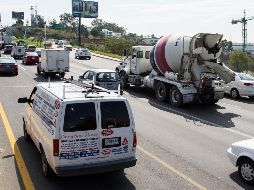 El PIB de las actividades relacionadas con los servicios como comercio, transporte y servicios profesionales y financieros entre otros, reportó una caída de 0.9 por ciento. EL INFORMADOR / ARCHIVO