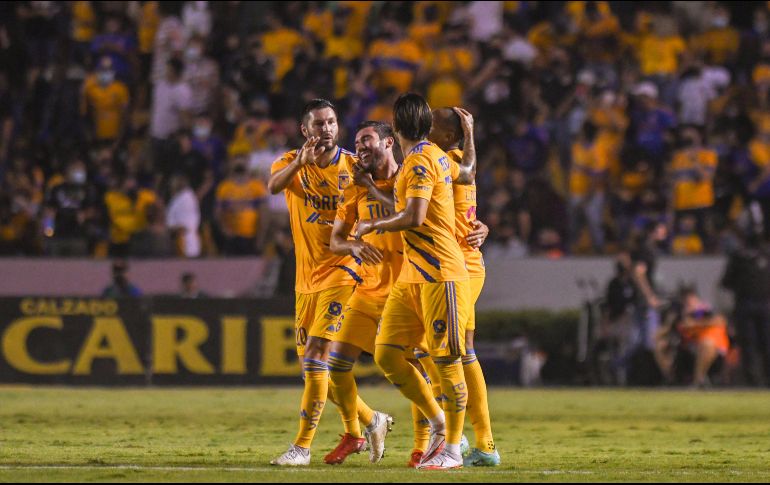 Fundados en 1960, los Tigres, siete veces campeones del futbol mexicano, cuenta con una base de 42 mil aficionados con abono para el estadio Universitario. IMAGO7