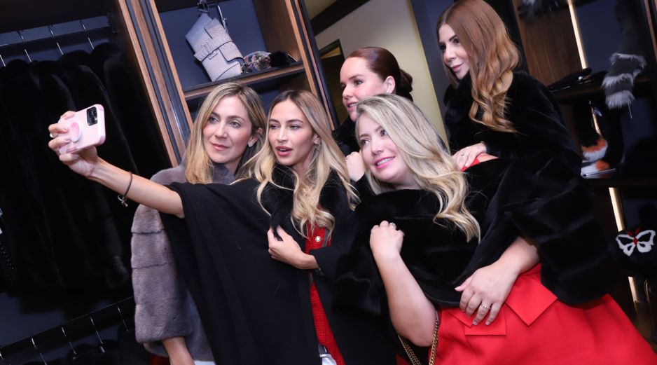 Gabriela Gómez, Andrea Castro, Dani Corona, Ivonne Orendain y Jo Martínez. GENTE BIEN JALISCO/CLAUDIO JIMENO