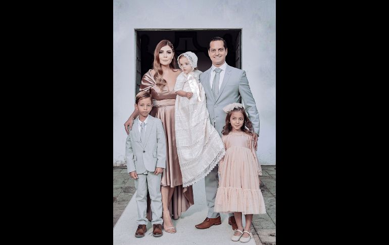 Jo Martínez, André, Paula, Ernesto e Isabella Guzmán. GENTE BIEN JALISCO/CLAUDIO JIMENO
