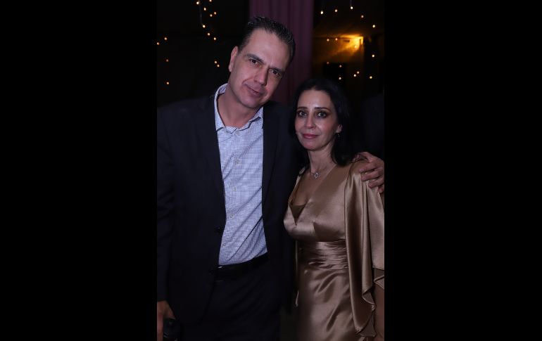 Álvaro Guzmán y Yadira Casab. GENTE BIEN JALISCO/CLAUDIO JIMENO