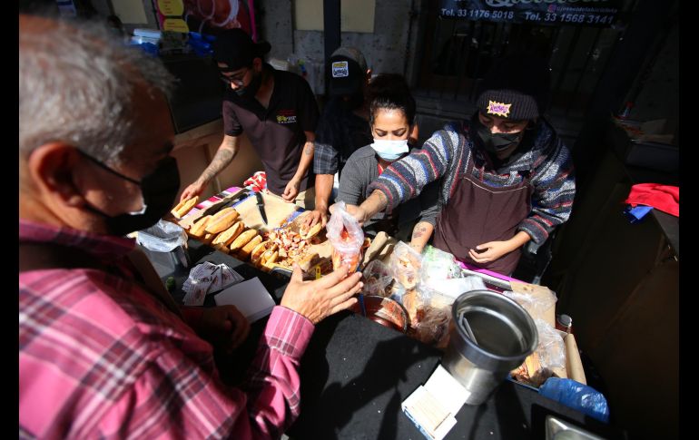 El alcalde Pablo Lemus invitó a los asistentes a impulsar la recuperación de la ciudad con base a su cultura y su gastronomía. ESPECIAL