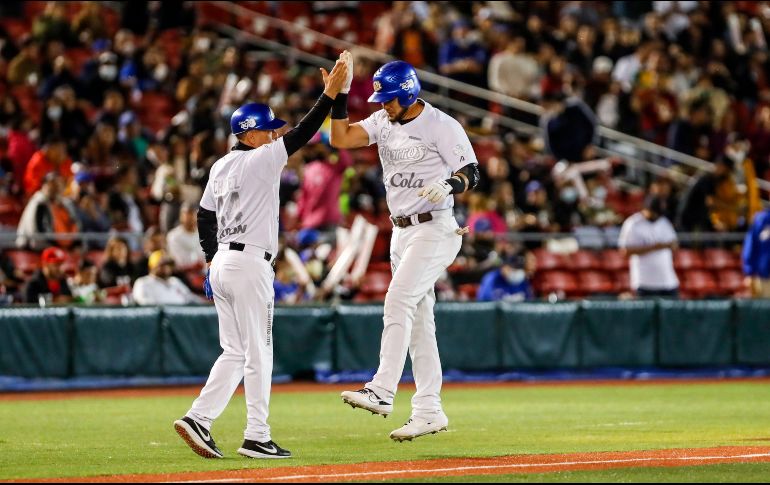 Un rally de tres carreras en el séptimo rollo fue la clave para que los Charros remontaran. TWITTER/charrosbeisbol