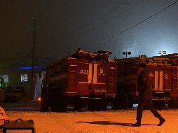 Rescatistas cerca de la mina  Listvyazhnaya, en la región de Kemerovo. AFP/A. Patrin