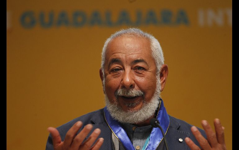 Leonardo Padura nació en la Habana en1955 y es una de las principales figuras de la edición 35 de FIL. EFE / F. GUASCO