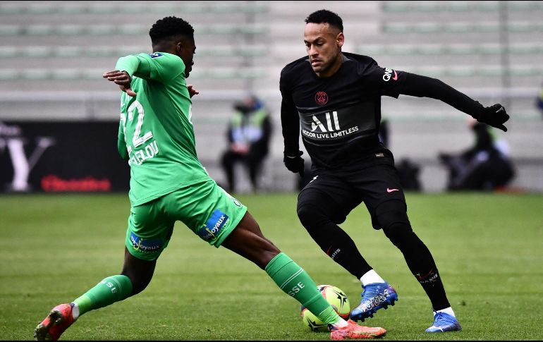 El delantero brasileño, Neymar, sufrió 