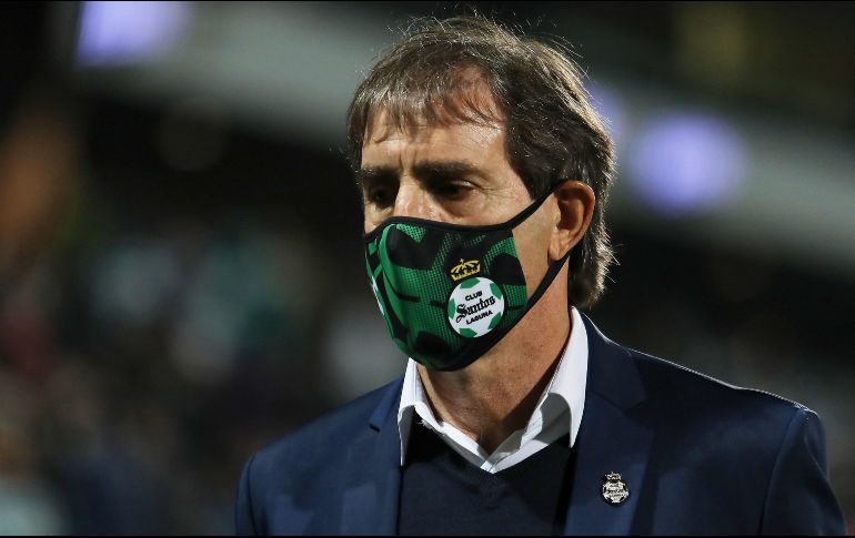 Almada llegó al club de la Comarca para el Apertura 2019 y era el técnico de la Liga MX con más tiempo en un equipo. IMAGO7