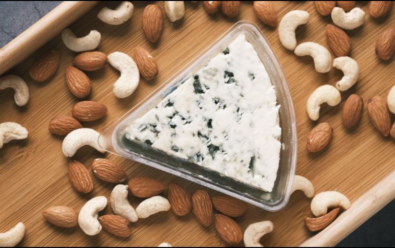 No te pierdas estas opciones para preparar sustitutos de queso con productos vegetales. ESPECIAL/Photo by Towfiqu barbhuiya on Unsplash