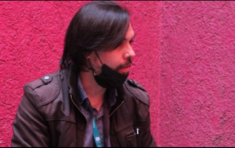 Gerald Espinoza compartió sus procesos creativos y cómo la pandemia lo hizo experimentar su creatividad. ESPECIAL/A. Canales