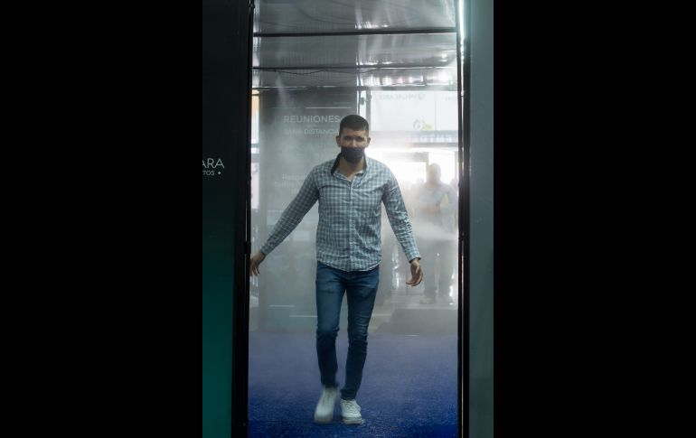 Filtros sanitarios. Al ingresar por la puerta principal te encontrarás con una zona de sanitización por la que  es indispensable que cruces. ESPECIAL/Claudia Cordero