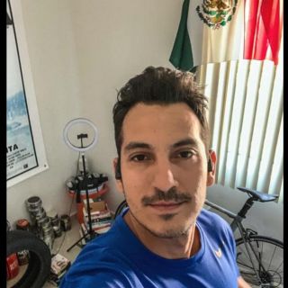 Ómicron: El mexicano Daniel Almanza queda varado en África tras restricciones por variante