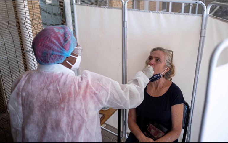 Brasil cerró sus fronteras aéreas desde este lunes a seis países de África para evitar la propagación de ómicron. AFP/E. Croset