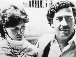 El narcotraficante junto a su esposa, María Victoria Henao. GETTY IMAGES