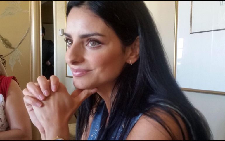 La actriz confesó a sus seguidores que ha regresado a la soltería tras terminar su noviazgo con el influencer. NTX / ARCHIVO