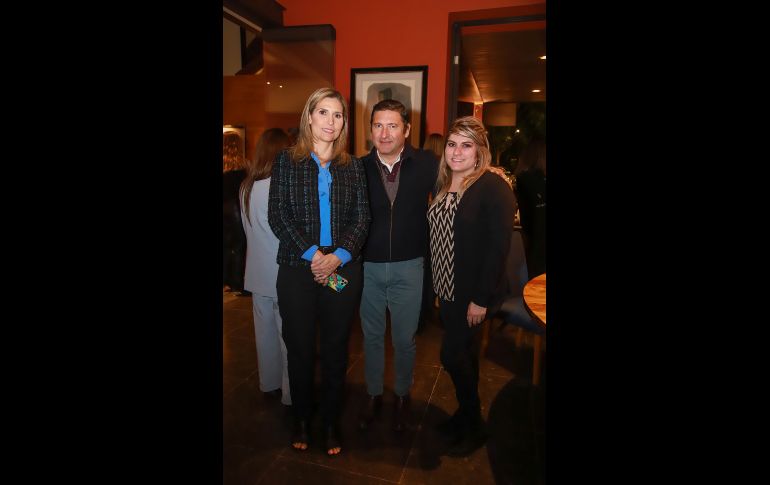 Margarita Moreno, Aurelio Lozano y Roseli Reyes Lozano. GENTE BIEN JALISCO/TONY MARTÍNEZ
