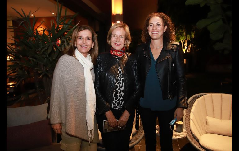 Maite Moragrega, Guadalupe Loaeza y Déborah Mabarak. GENTE BIEN JALISCO/TONY MARTÍNEZ