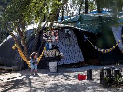 Migrantes han tenido que esperar en México más de un año mientras les dan cita para sus audiencias de asilo en EU. AFP/ARCHIVO