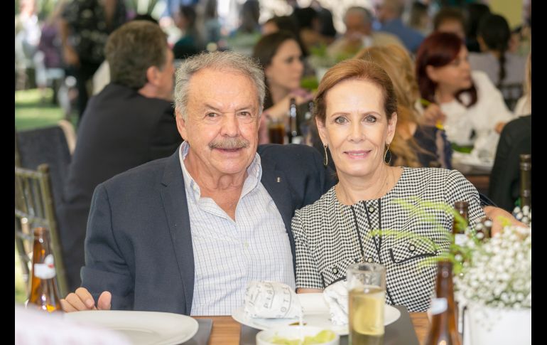 Humberto Padilla y María Luz Casillas. GENTE BIEN JALISCO/JORGE SOLTERO