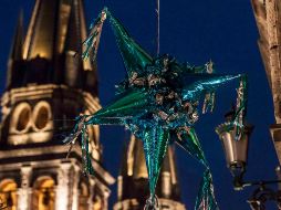 Según la tradición, los siete picos de las piñatas simbolizan los siete pecados capitales: pereza, envidia, gula, ira, lujuria, avaricia y soberbia.. EL INFORMADOR / ARCHIVO