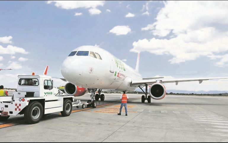 Responde. La empresa advierte que subiría las tarifas a los pasajeros. Especial