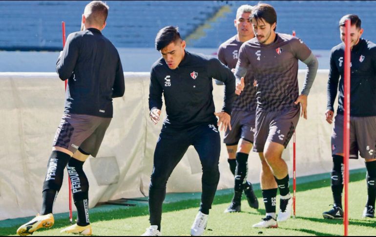 Listos. Los Rojinegros volvieron al Estadio Jalisco, donde hoy buscarán cambiar la historia. Atlas FC