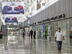 Cuidado. Cada día 60 mil personas utilizan el aeropuerto. Archivo/ EL Informador