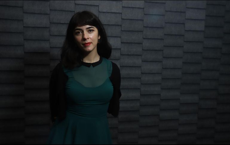 Aura García-Junco. GENTE BIEN • CLAUDIO JIMENO.