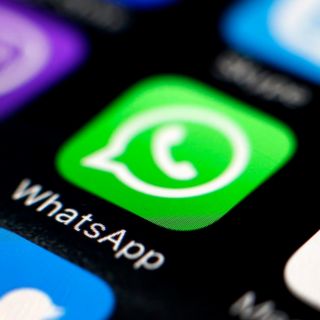Oculta tu conversación para que nadie sepa con quién hablas en WhatsApp Web