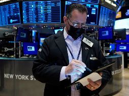 El parqué neoyorquino encadenó una segunda jornada de compras masivas. AP/R. Drew