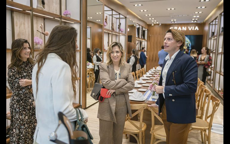 Ale Vargas, Sofía Álvarez del Castillo y Edgardo Osorio. GENTE BIEN JALISCO/DANIEL HERNÁNDEZ