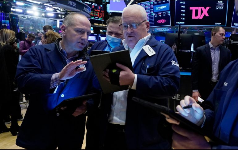 Todos los sectores terminaron en verde y la mayor ganancia fue para el tecnológico. AP/R. Drew