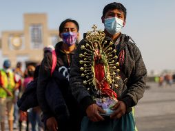 Los peregrinos, con varios días de caminata y el poco descanso que dan las noches frías de México, demuestran su fe y devoción a la Virgen de Guadalupe. EFE / M. Hartz