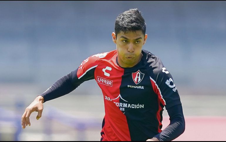 Por velocidad, Diego Barbosa puede librar la marca de Meneses por el carril derecho y lanzar centros para Julio Furch y Julián Quiñones. IMAGO7