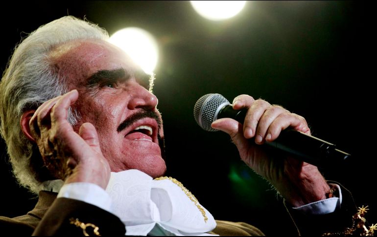 Vicente Fernández falleció a las 06:15 horas de este domingo, tras cuatro meses hospitalizado. NTX / ARCHIVO