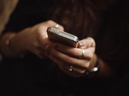 El 74% de los fraudes telefónicos provienen de la Ciudad de México, y el 26% del interior del país. ESPECIAL/Unsplash P. Du Preez