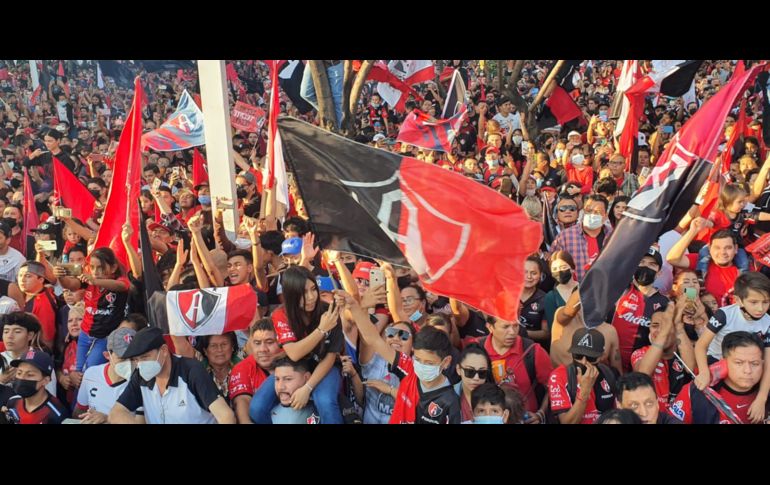 Todos los jugadores fueron ovacionados, sobre todo el cancerbero Camilo Vargas y el delantero Julio Furch. EL INFORMADOR/J. Robles