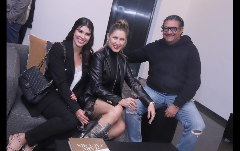 Livila Carnier, Camila Bornhausen y Mauricio Villanueva. GENTE BIEN JALISCO/ CLAUDIO JIMENO