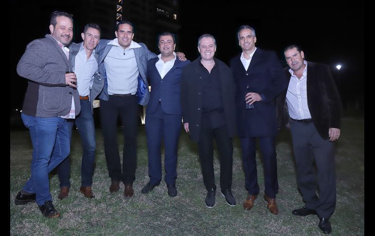 Iván Cornejo, Rafa Medina, Fernando Espinosa, Jorge Mancilla, Rodolfo del Castillo, Juan Carlos Leaño y Francisco Gómez. GENTE BIEN JALISCO/ CLAUDIO JIMENO