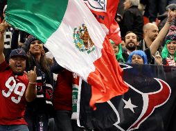 Los Texans han promovido viajes de divulgación a nuestro país y juegos de futbol americano juvenil, además del encuentro ante los Oakland Raiders que se llevó a cabo en el Estadio Azteca en 2016. SUN / ARCHIVO