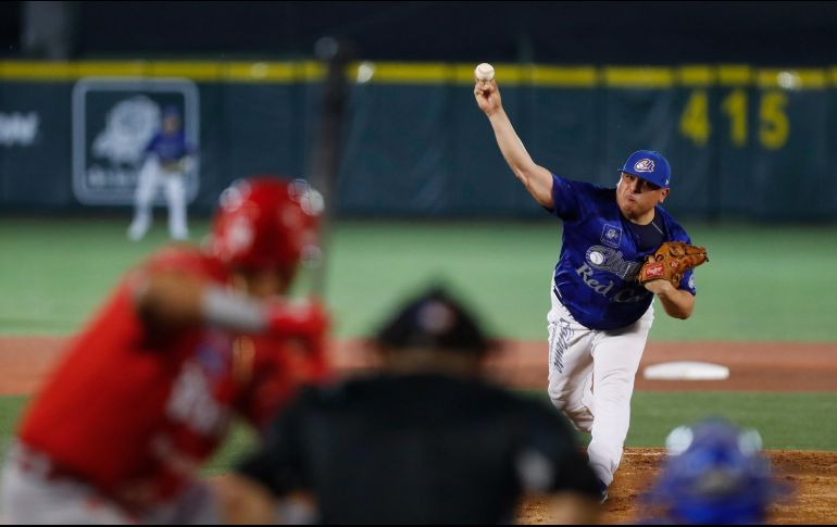 Javier Solano cargó con la derrota después de lanzar siete entradas completas. TWITTER/charrosbeisbol