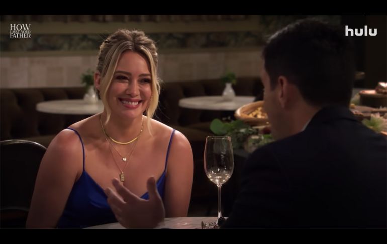 Hilary Duff interpreta a Sophie en How I Meet Your Father. YOU TUBE/HULU