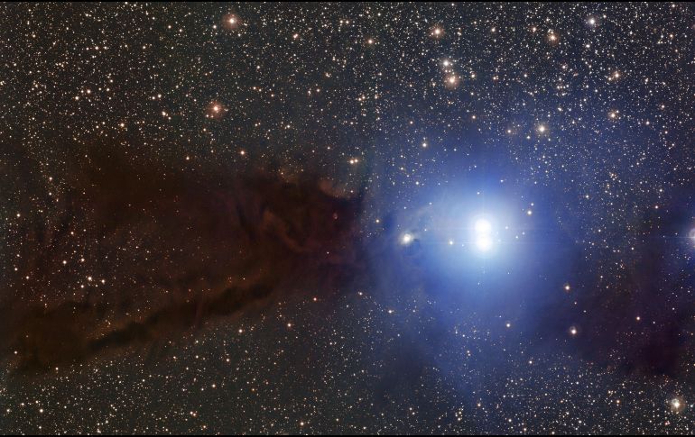 András Kovács, ha confirmado la presencia de una gran región de baja densidad de materia en la constelación de Eridanus. EFE/ARCHIVO