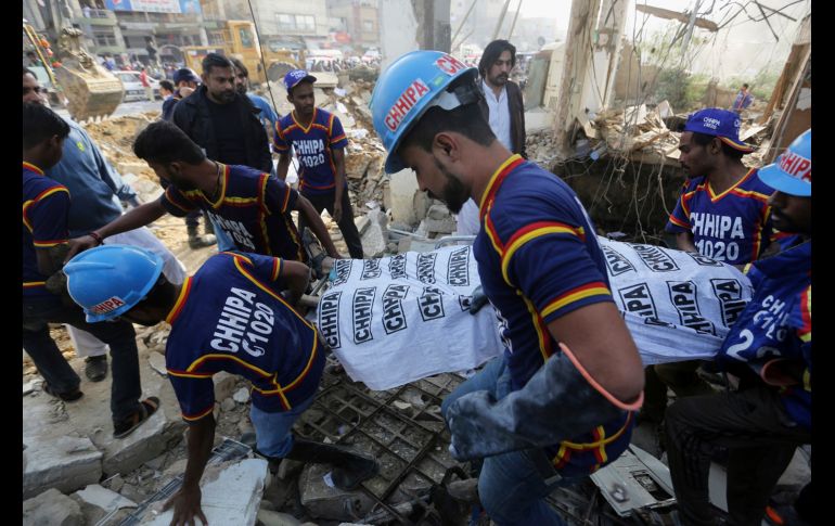 Al menos 11 personas resultaron lesionadas, informan autoridades locales. AP/F. Khan