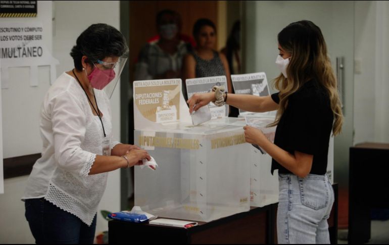 Representantes de Hagamos y Futuro avalaron el acuerdo y los calificaron como un acto de equidad, tomando en cuenta que los partidos nacionales también reciben dinero de la federación. EL INFORMADOR/Archivo