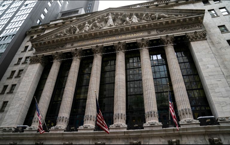 Casi todos los sectores terminaron en positivo con el energético 2.89 %. AP/J. Minchillo