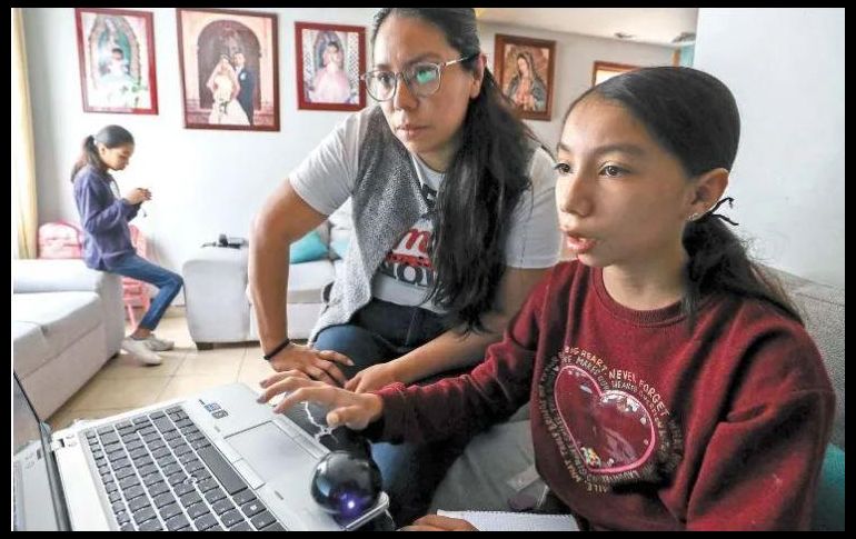 El apoyo está dirigido a estudiantes que cursan la educación media superior en instituciones públicas escolarizadas. SUN / ARCHIVO