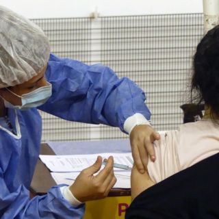 COVID-19: Brasil reporta cifra más baja de muertos desde marzo de 2020