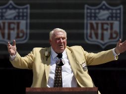 En la actualidad, los aficionados conocen la figura del entrenador que dio nombre al videojuego 